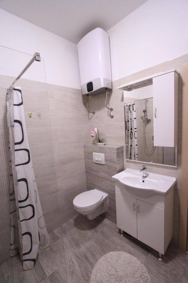 Apartment Darija Podstrana